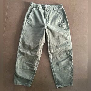 Everlane utility barrel pants size 10R